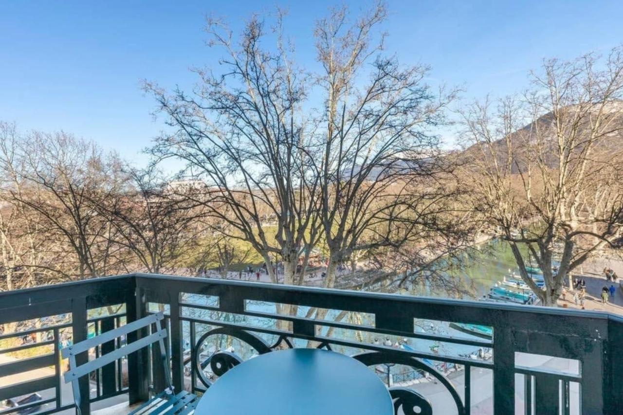 The Red Heart Of Annecy - Beautiful Apartment For 4 People מראה חיצוני תמונה
