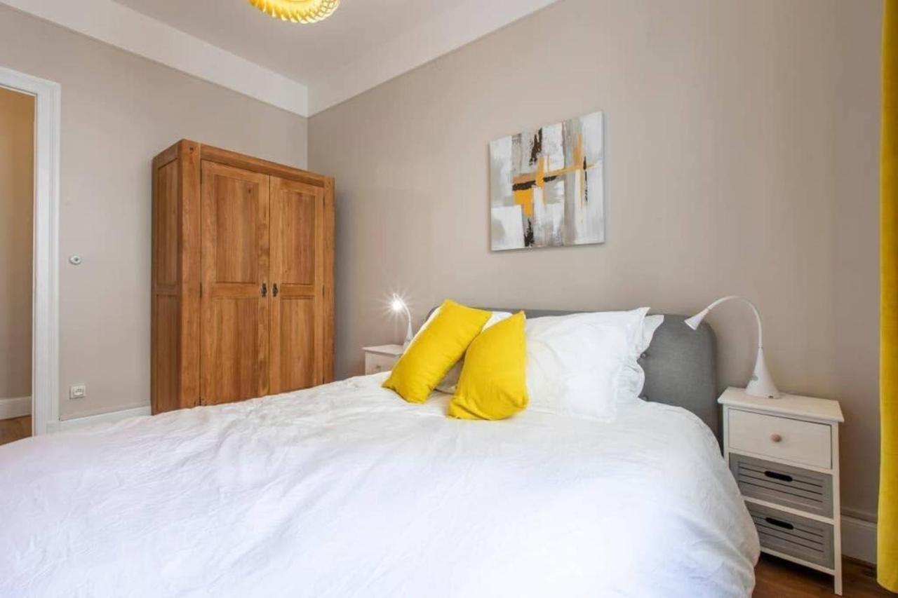 The Red Heart Of Annecy - Beautiful Apartment For 4 People מראה חיצוני תמונה
