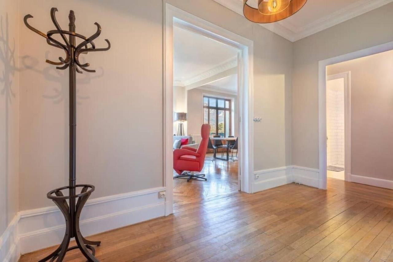 The Red Heart Of Annecy - Beautiful Apartment For 4 People מראה חיצוני תמונה