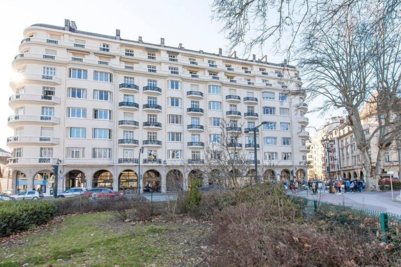 The Red Heart Of Annecy - Beautiful Apartment For 4 People מראה חיצוני תמונה