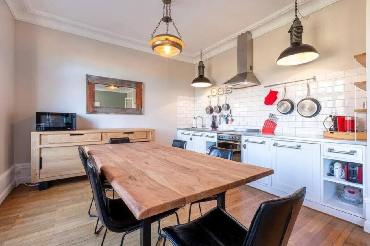 The Red Heart Of Annecy - Beautiful Apartment For 4 People מראה חיצוני תמונה