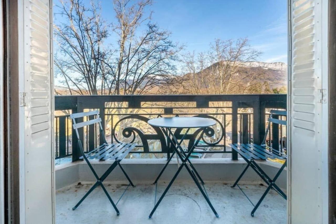 The Red Heart Of Annecy - Beautiful Apartment For 4 People מראה חיצוני תמונה