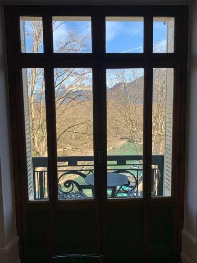 The Red Heart Of Annecy - Beautiful Apartment For 4 People מראה חיצוני תמונה