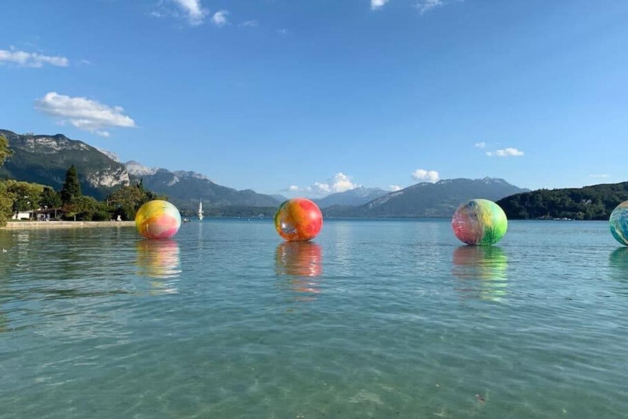 The Red Heart Of Annecy - Beautiful Apartment For 4 People מראה חיצוני תמונה